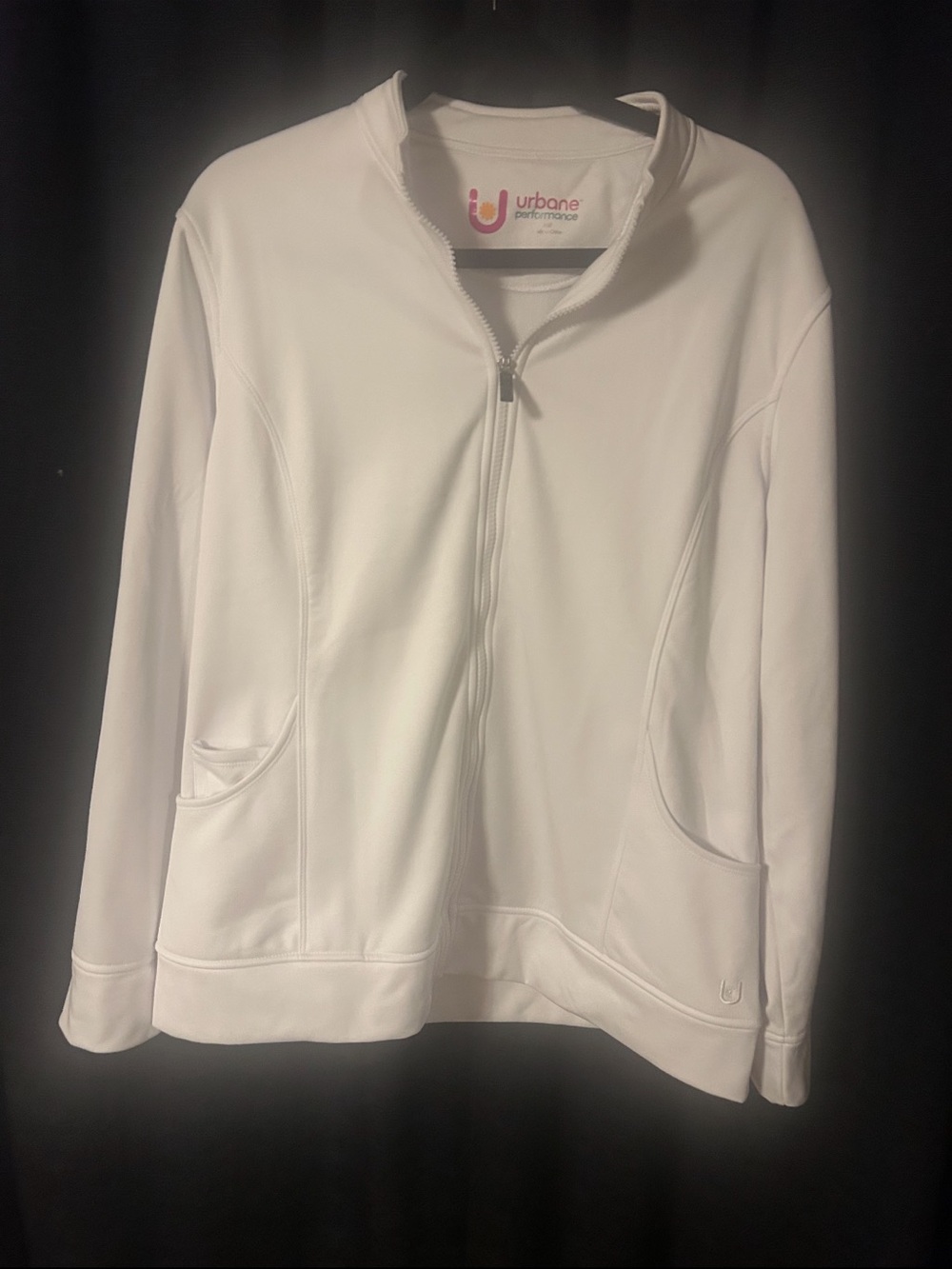 Urbane Performance White Full Zip Scrub Jacket with Pockets